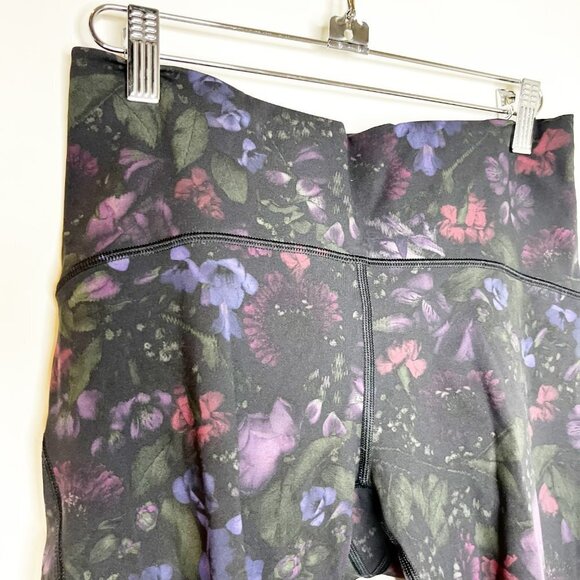 Lululemon | Train Times Crop Frozen Flourish Floral - Picture 6 of 8